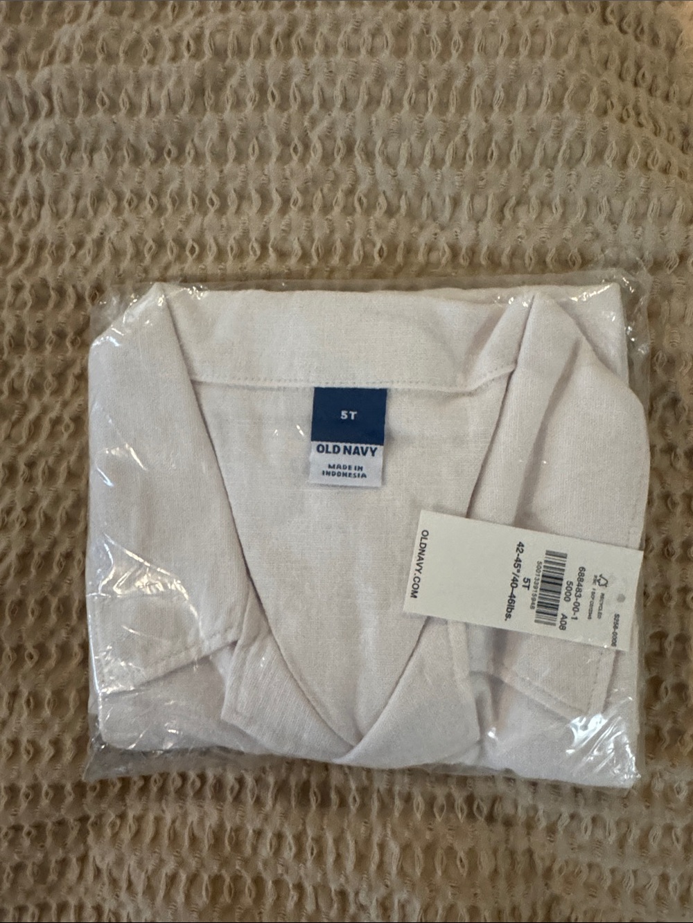 Old Navy Men's Light White Button-Down Casual Shirt